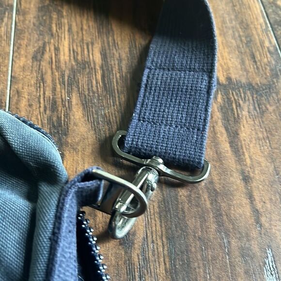 vtg made in USA Land's End canvas Messenger Bag navY blue nice fade in GUC - Picture 4 of 14